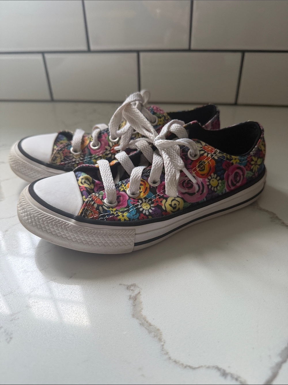 Kids Floral Converse- size 12